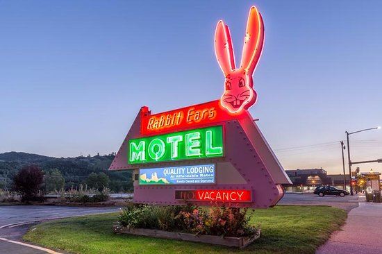 Rabbit Ears Iconic Sign