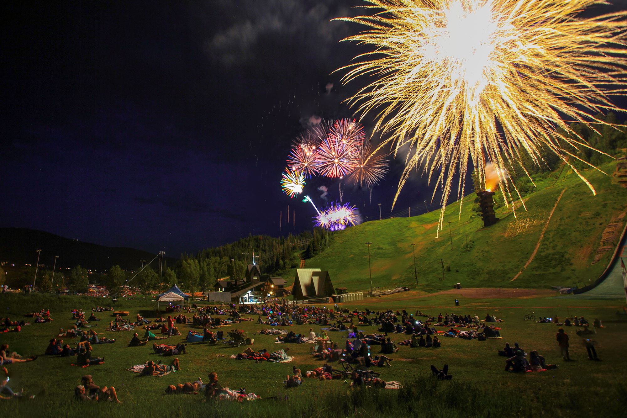 Steamboat 4th